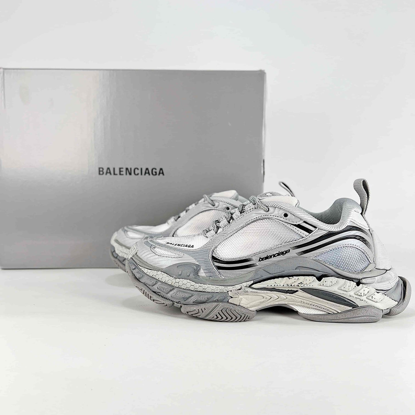 Balenciaga Triple S.2 Sneakers