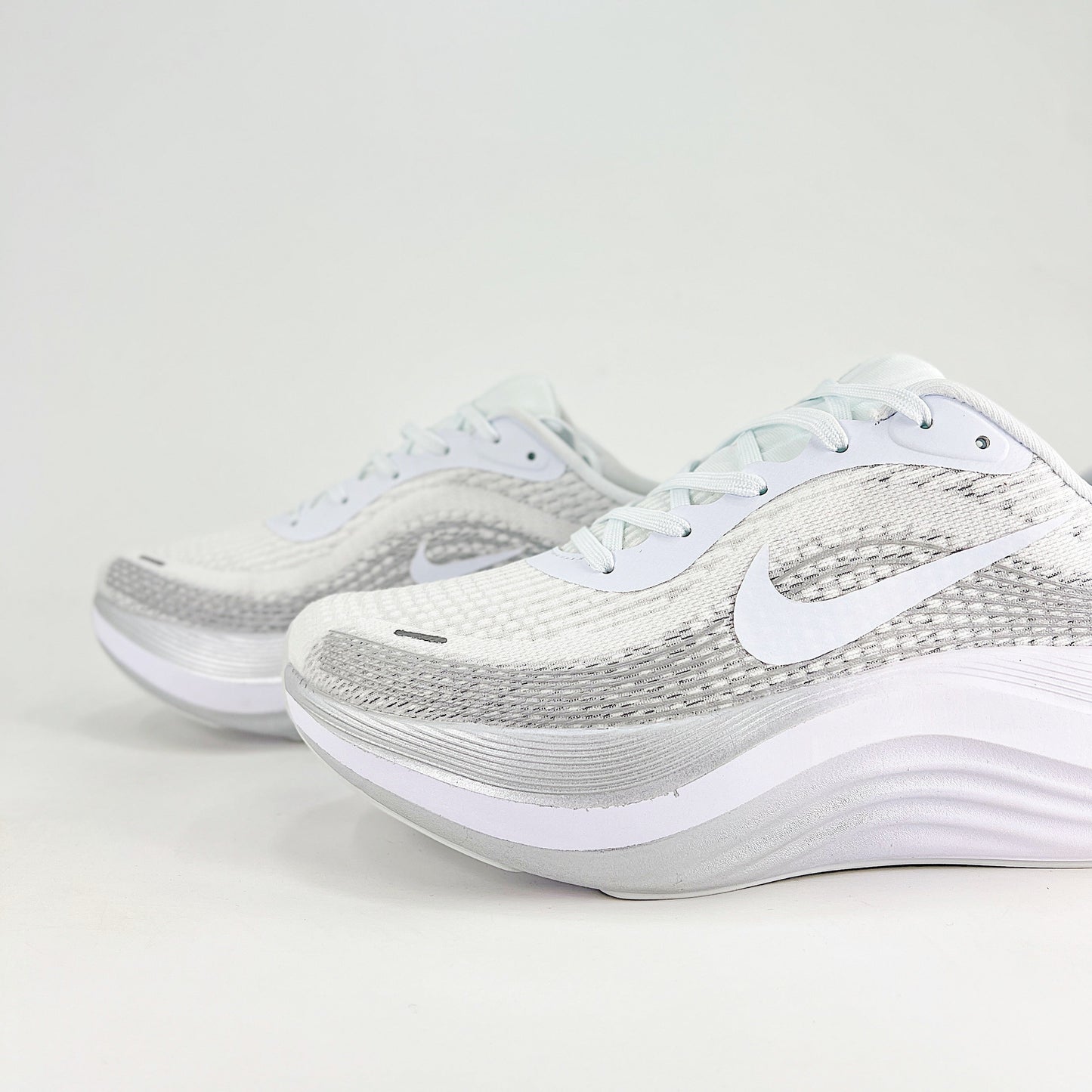 Nike Vomero Plus Running Shoes