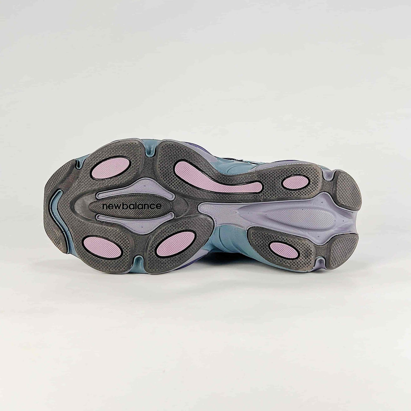 New Balance ABZORB 2000 Sneakers