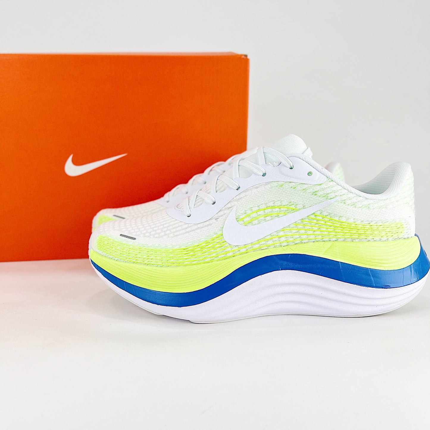 Nike Vomero Plus Running Shoes