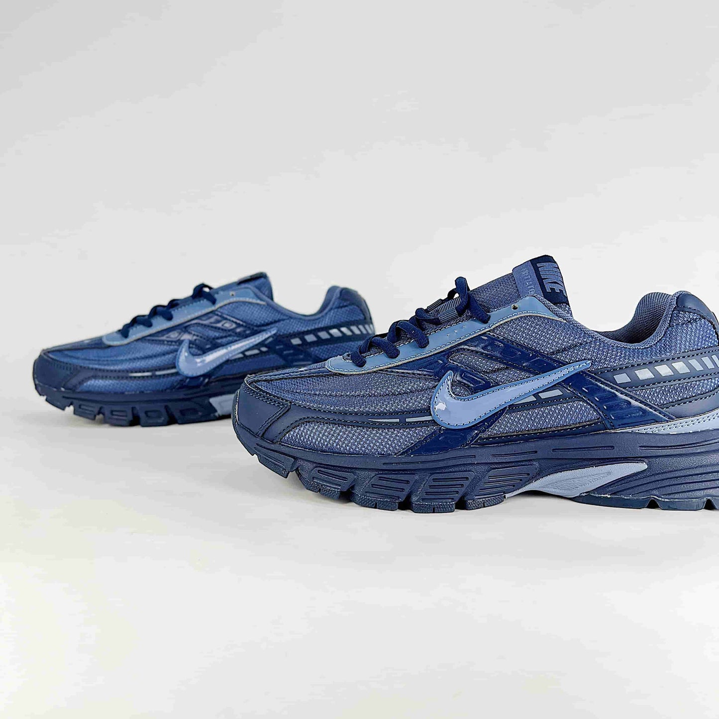 Nike Initiator Sneakers “Navy Blue”