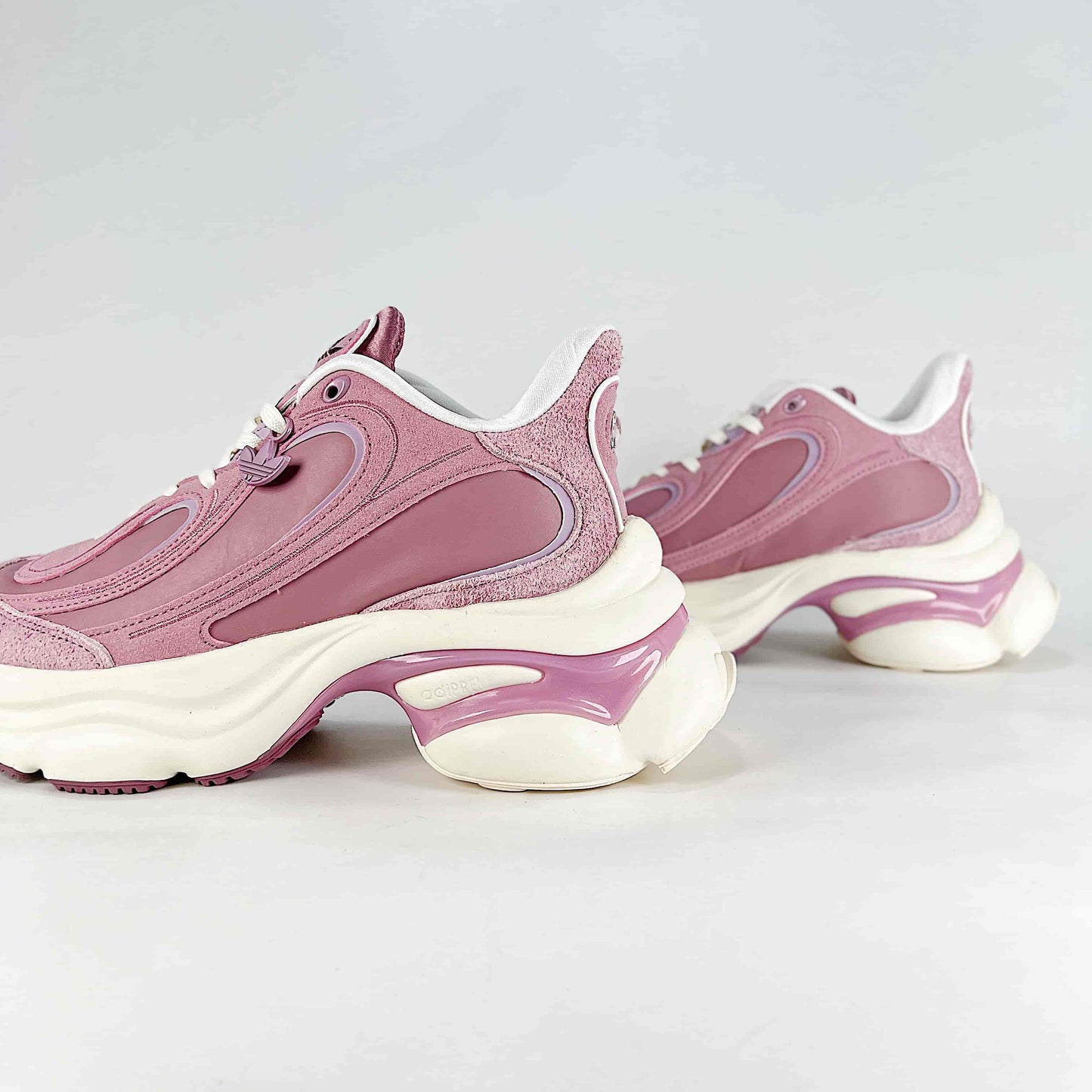 Adidas Ozvenuz Sneakers