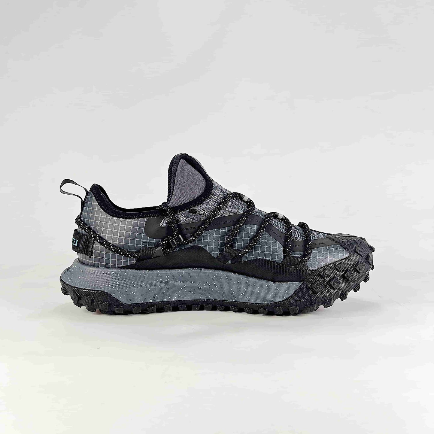 Nike ACG Mountain Fly Low Gore-Tex SE “Dark Grey / Black”
