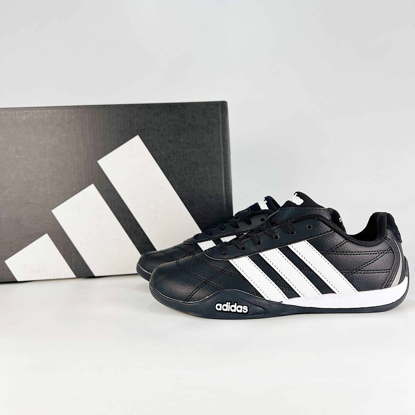 Adidas Groundpulse Shoes
