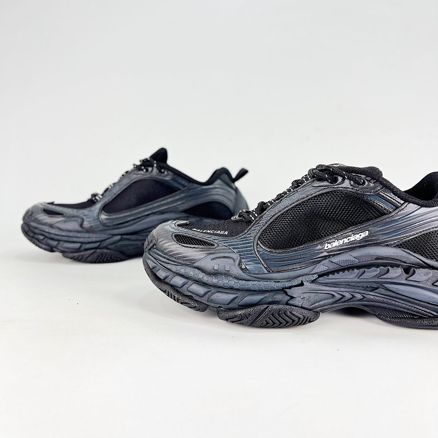 Balenciaga Triple S.2 Sneakers