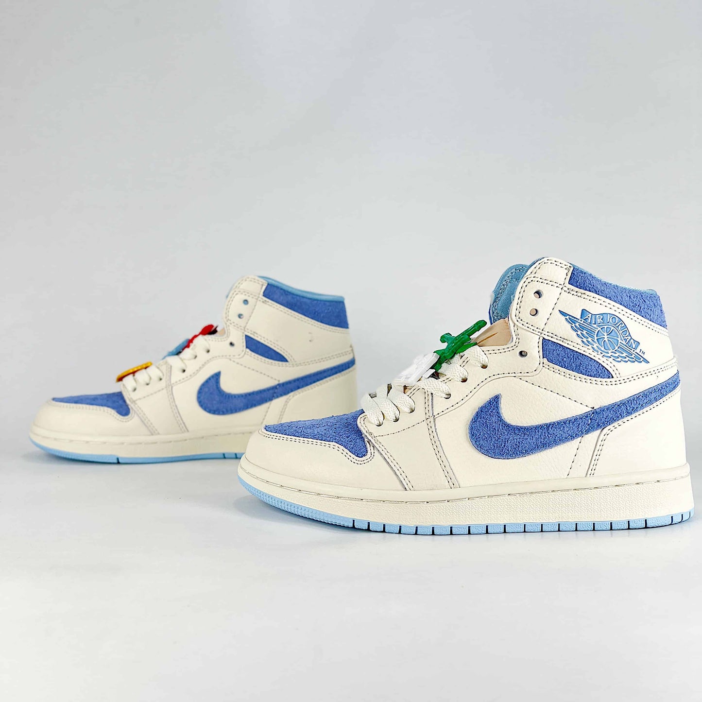 Nike Air Jordan 1 Retro High OG “Psychic Blue & Pale Ivory” Shoes