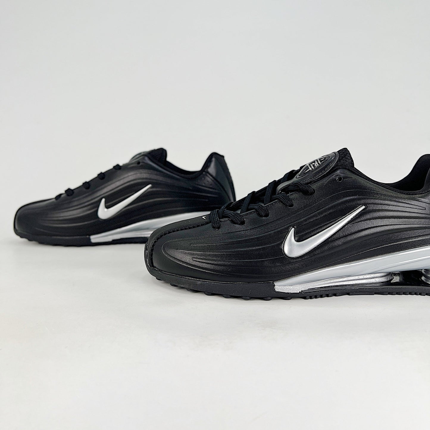 Nike Shox Z Sneakers