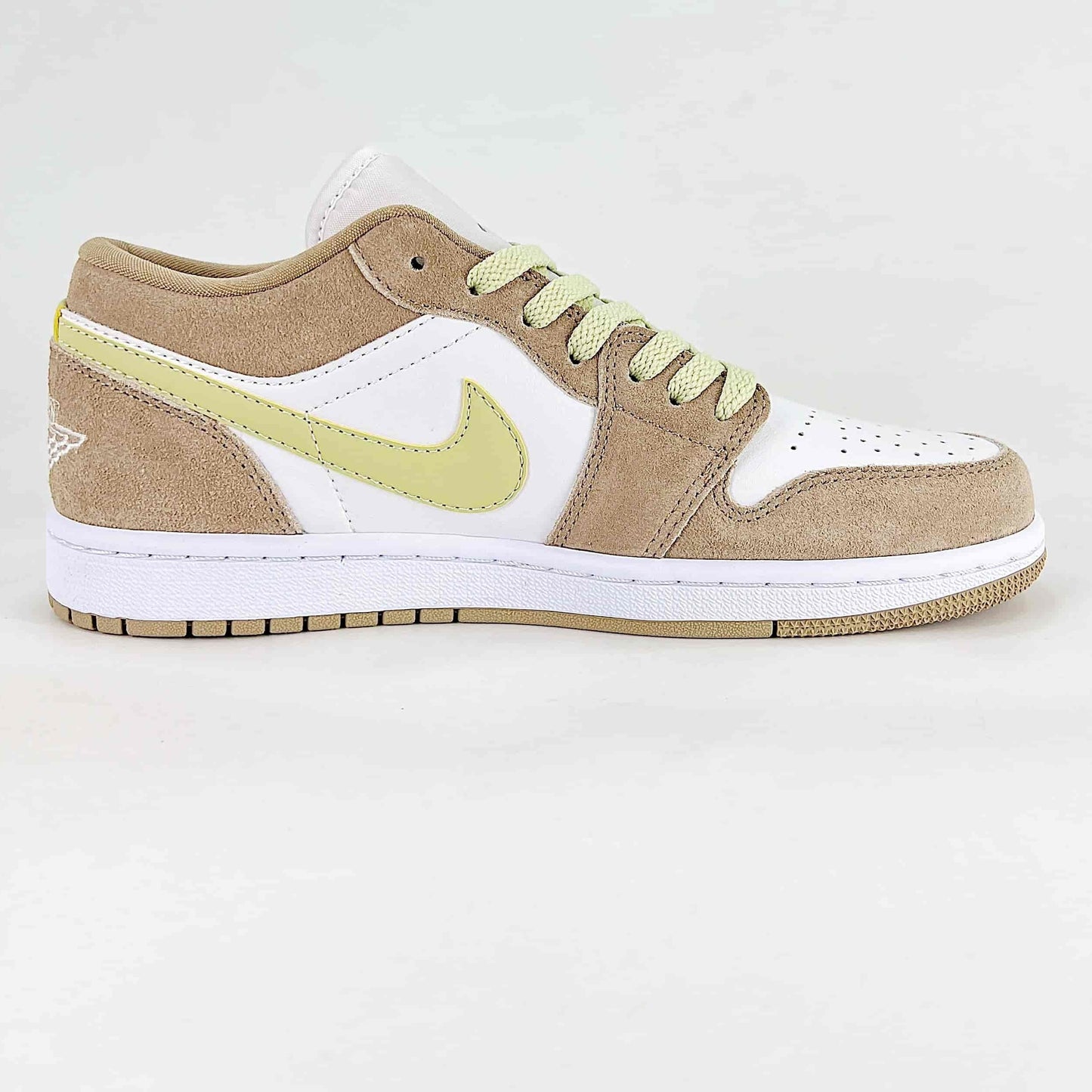 Nike Air Jordan 1 Low Women’s Shoes