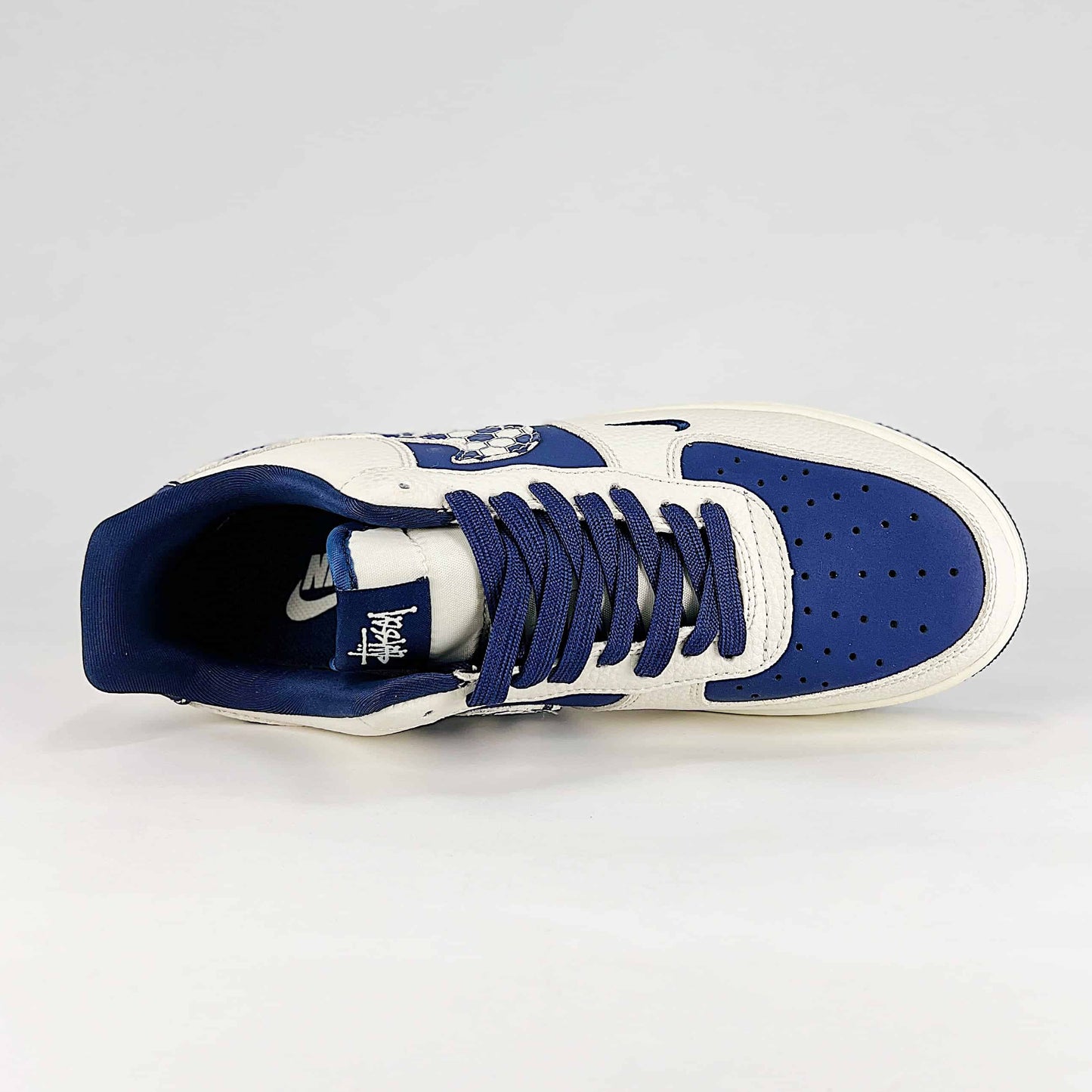 Nike Air Force 1 Sneakers