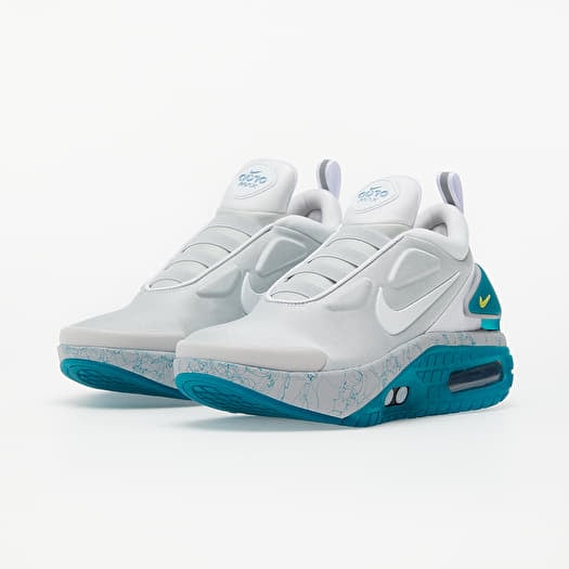 Nike Adapt Auto Max
Jetstream/ White-Radiant Emerald