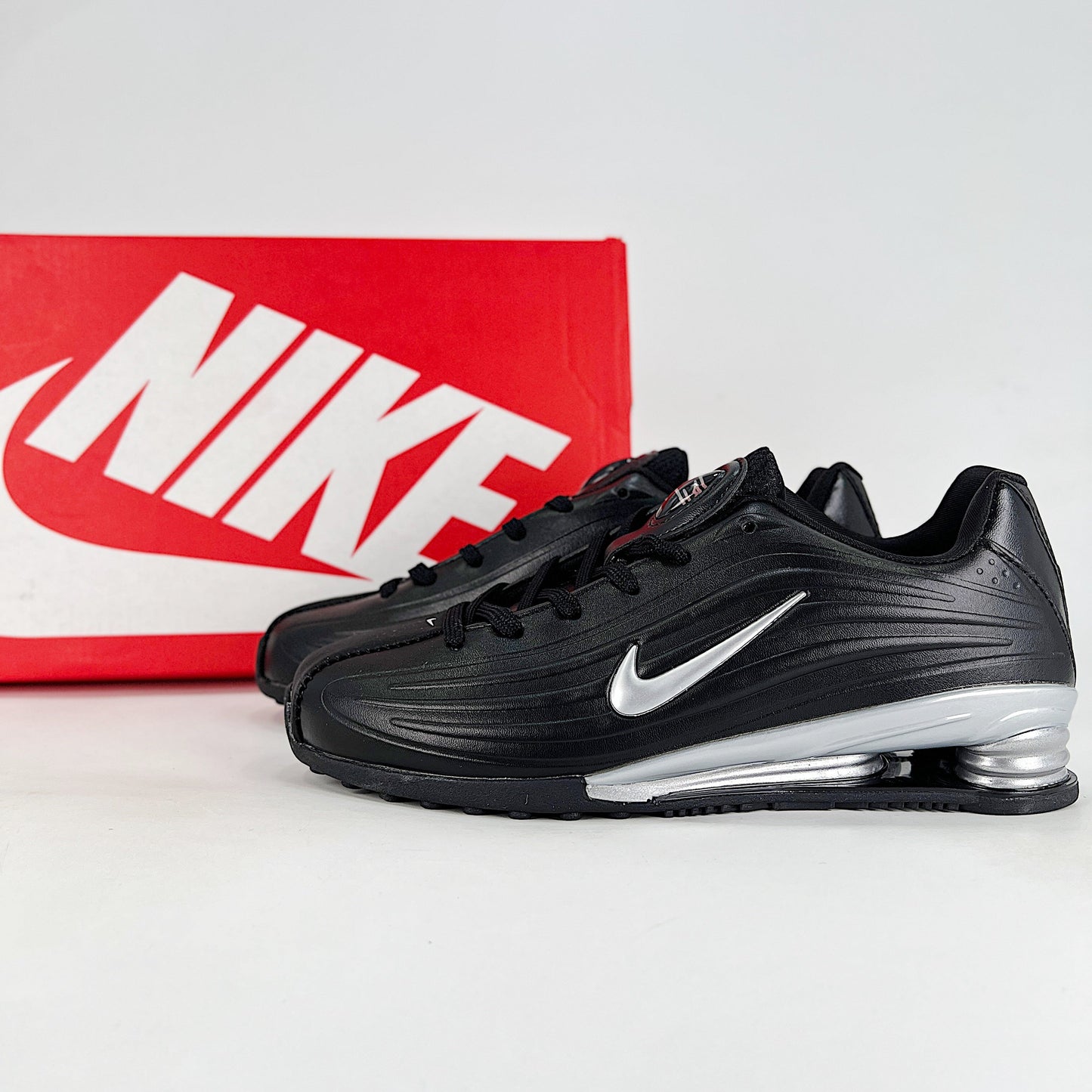 Nike Shox Z Sneakers