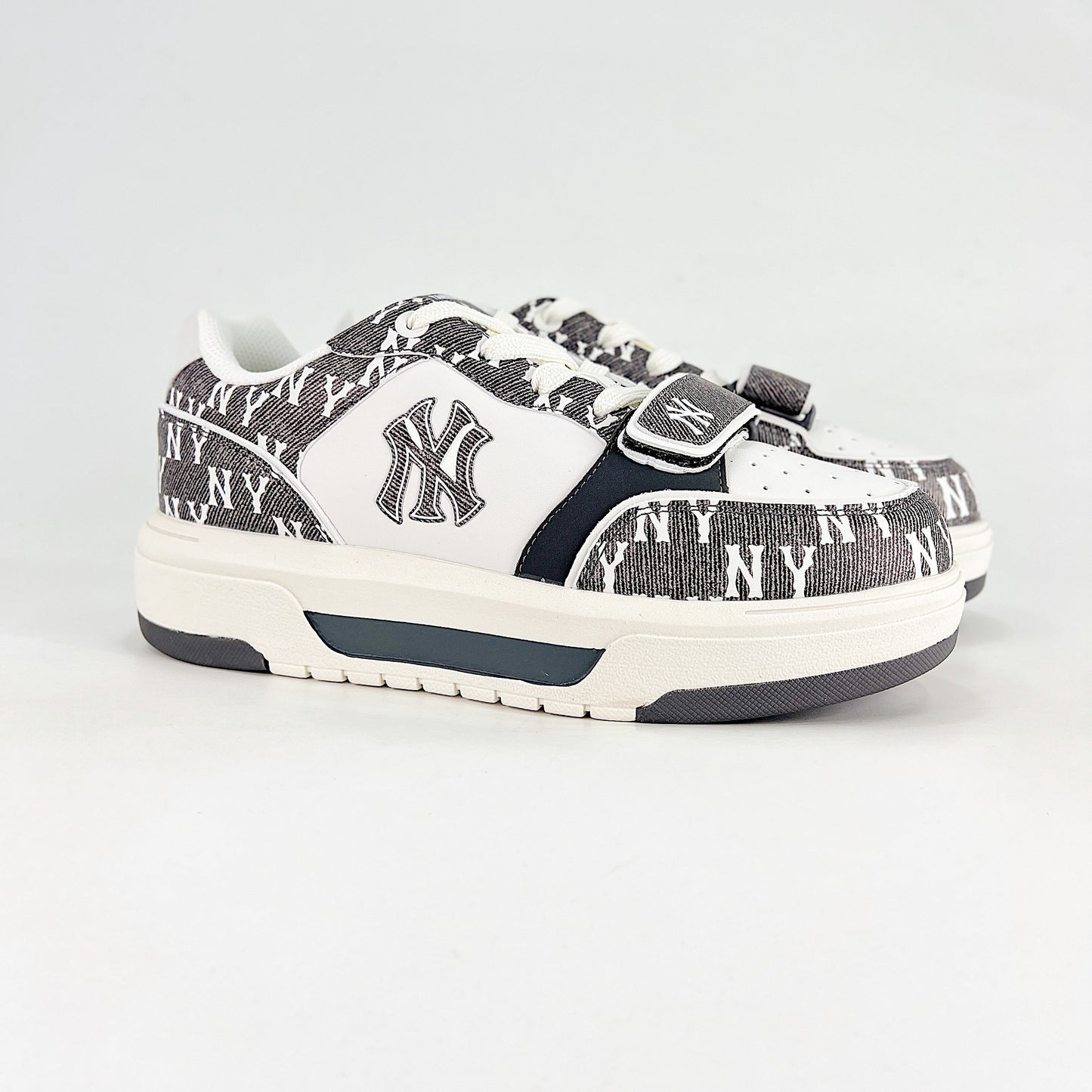 MLB Chunky Liner “New York Yankees” Sneakers