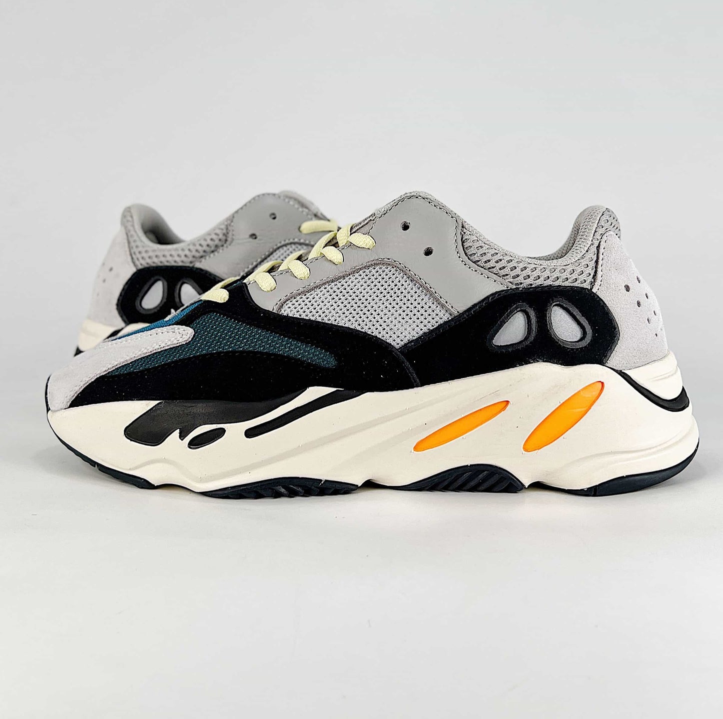 Adidas Yeezy Boost 700 Wave Runner Sneakers