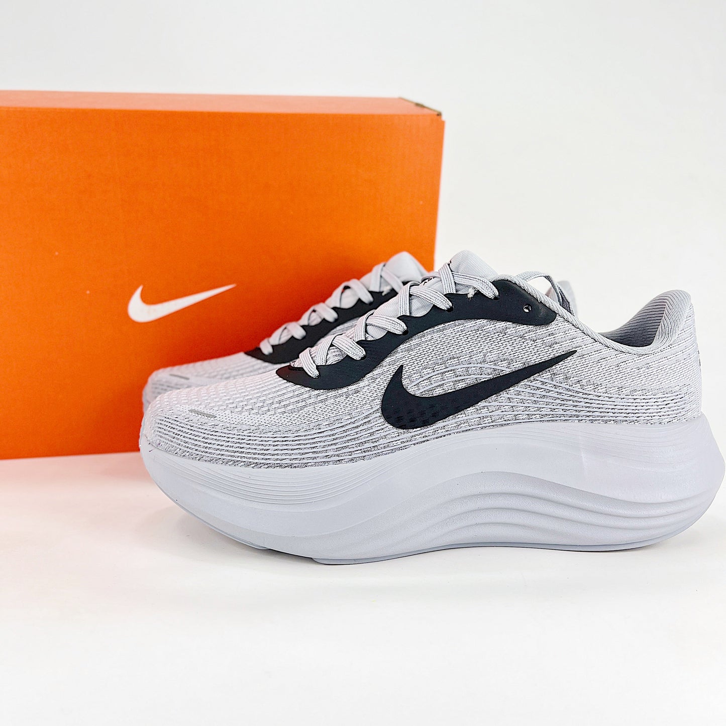 Nike Vomero Plus Running Shoes