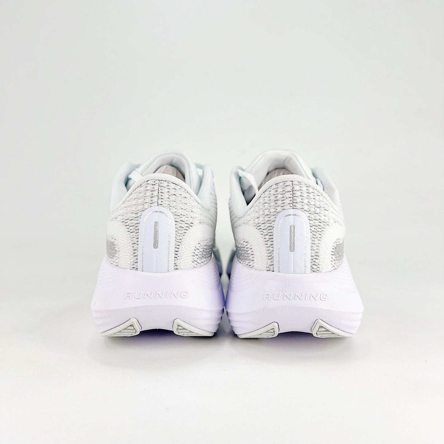 Nike Vomero Plus Running Shoes