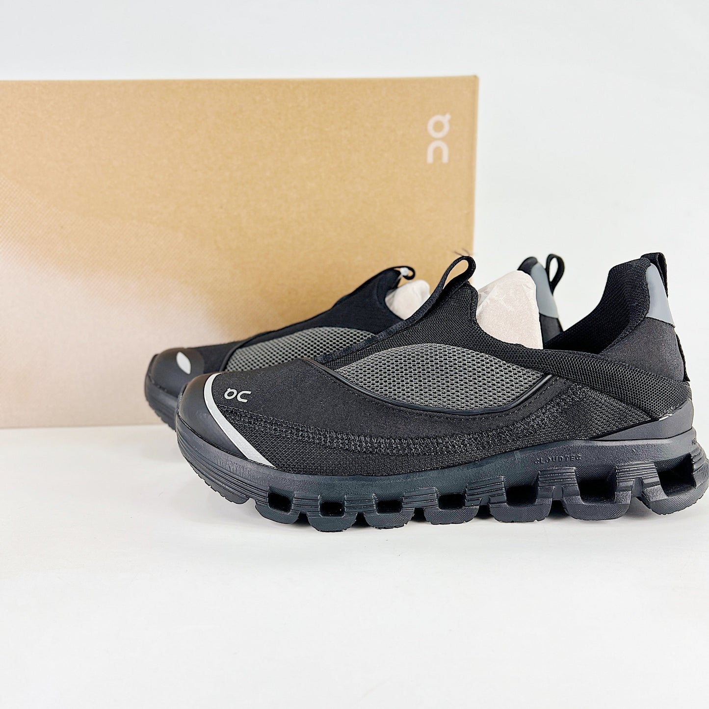 On Running Cloudaway Sneakers