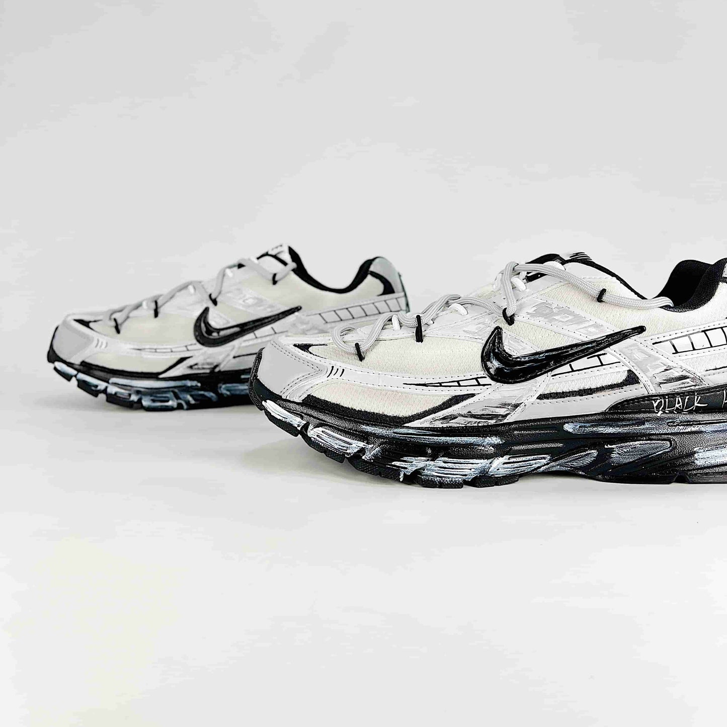 Nike Initiator Sneakers