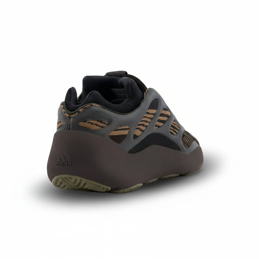Adidas YEEZY 700 V3 "Clay" Sneakers Prestige Stride
