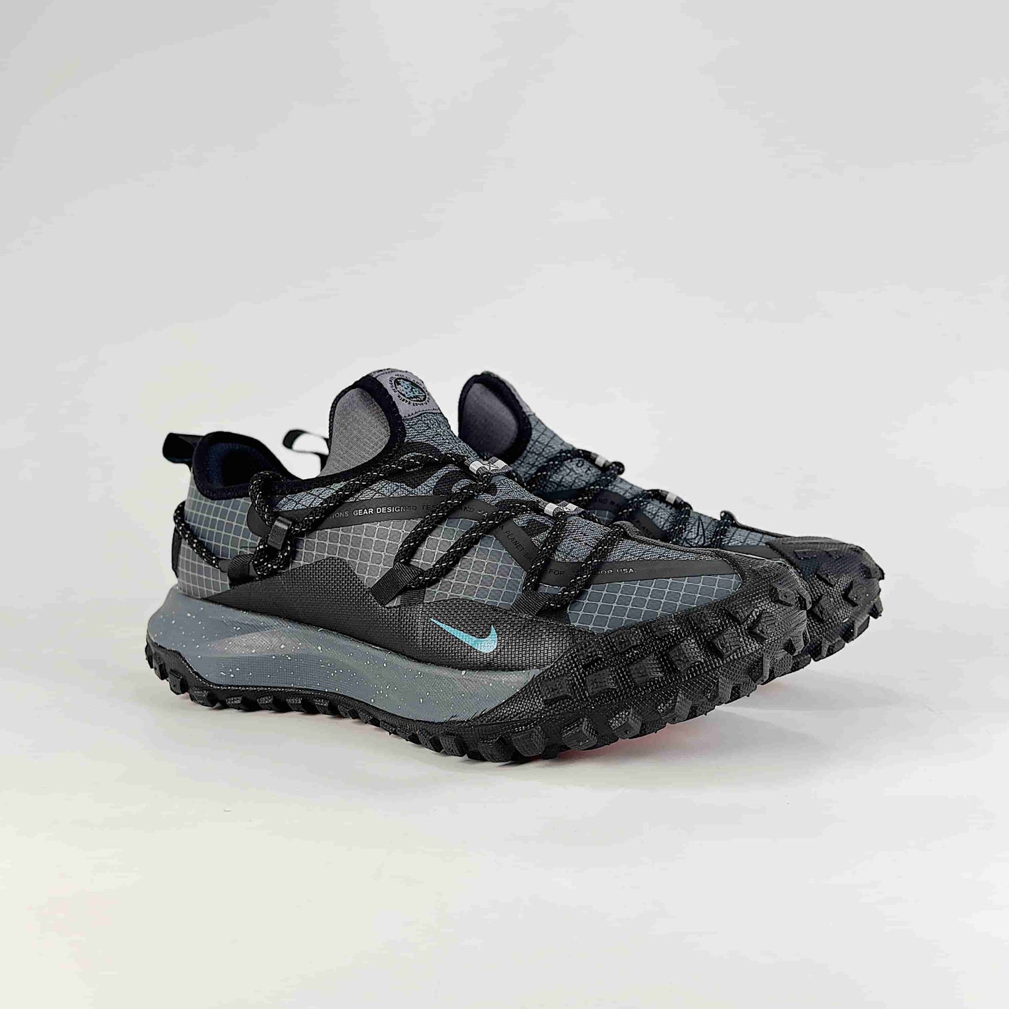 Nike ACG Mountain Fly Low Gore-Tex SE “Dark Grey / Black”