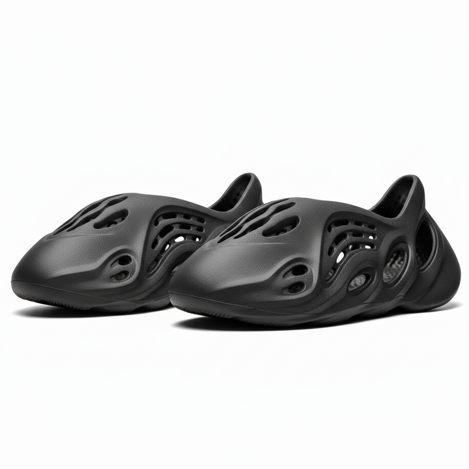 Adidas YEEZY Foam Runner "Onyx" Sneakers