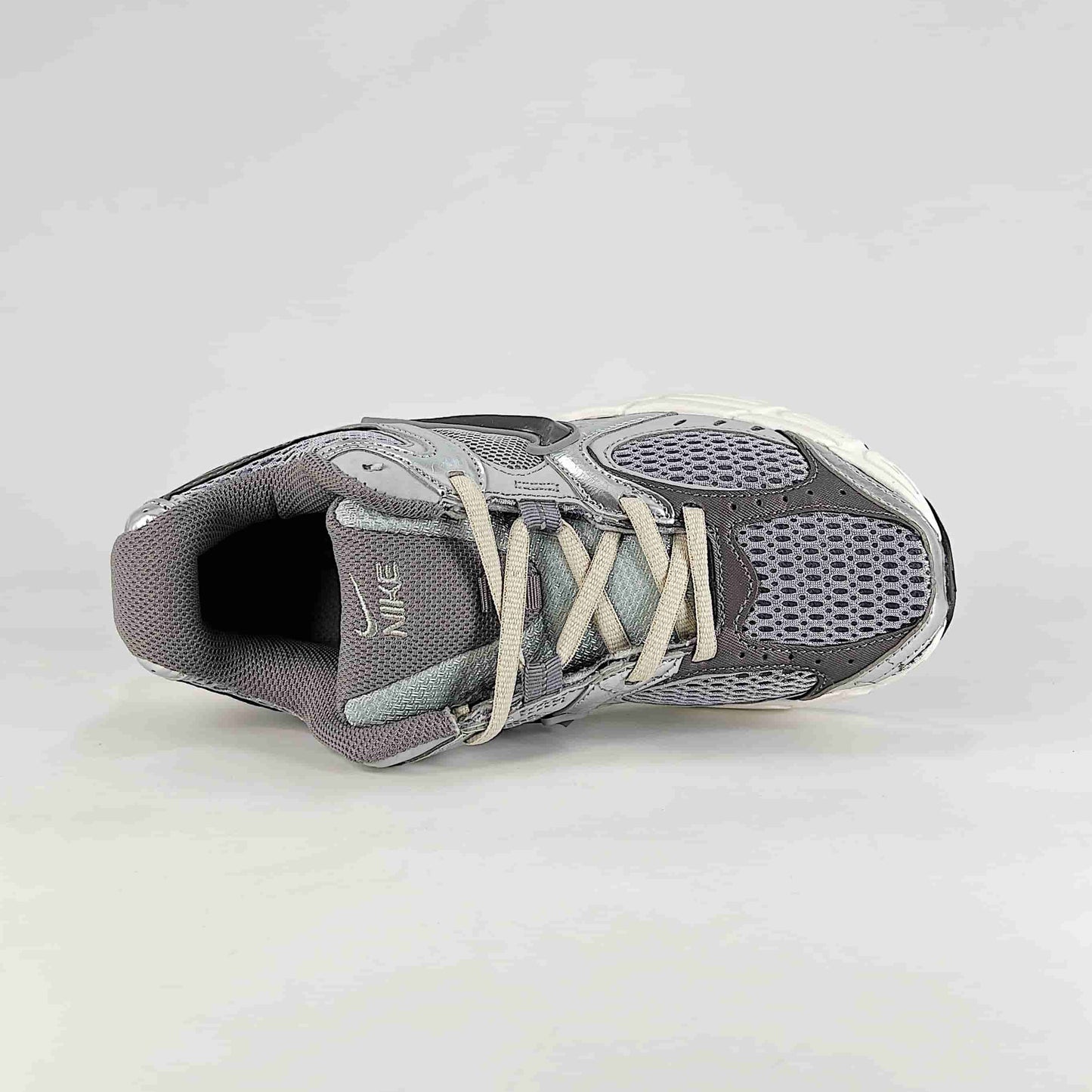 Nike V5 RNR Sneakers