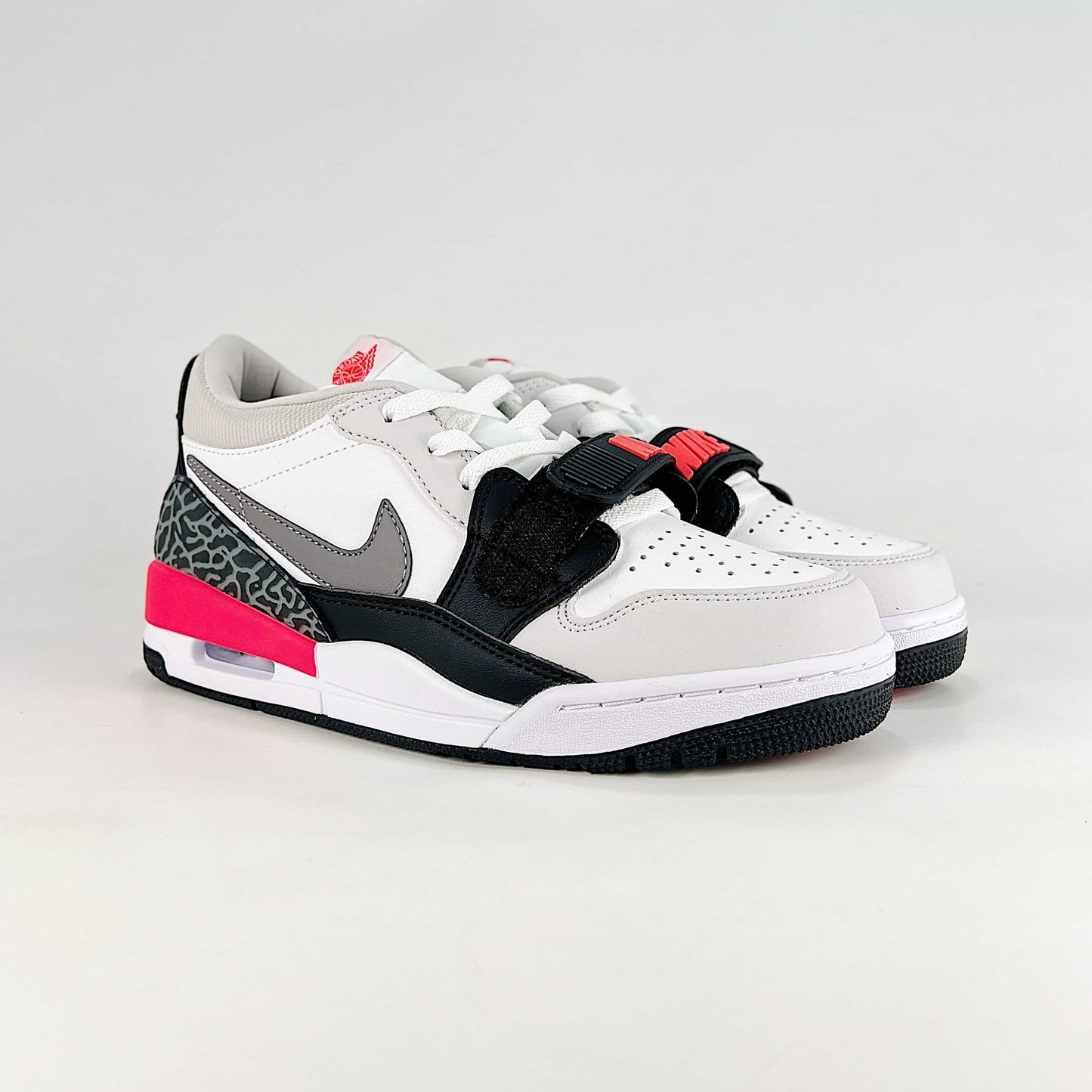 Nike Jordan Legacy 312 Low Sneakers