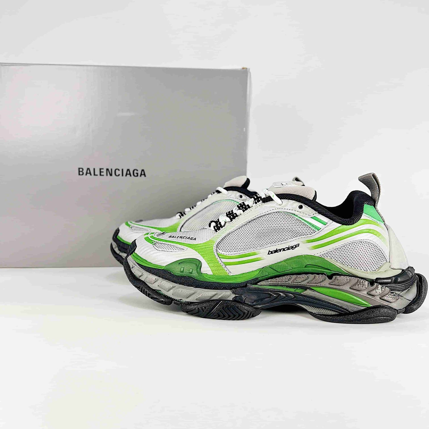 Balenciaga Triple S.2 Sneakers