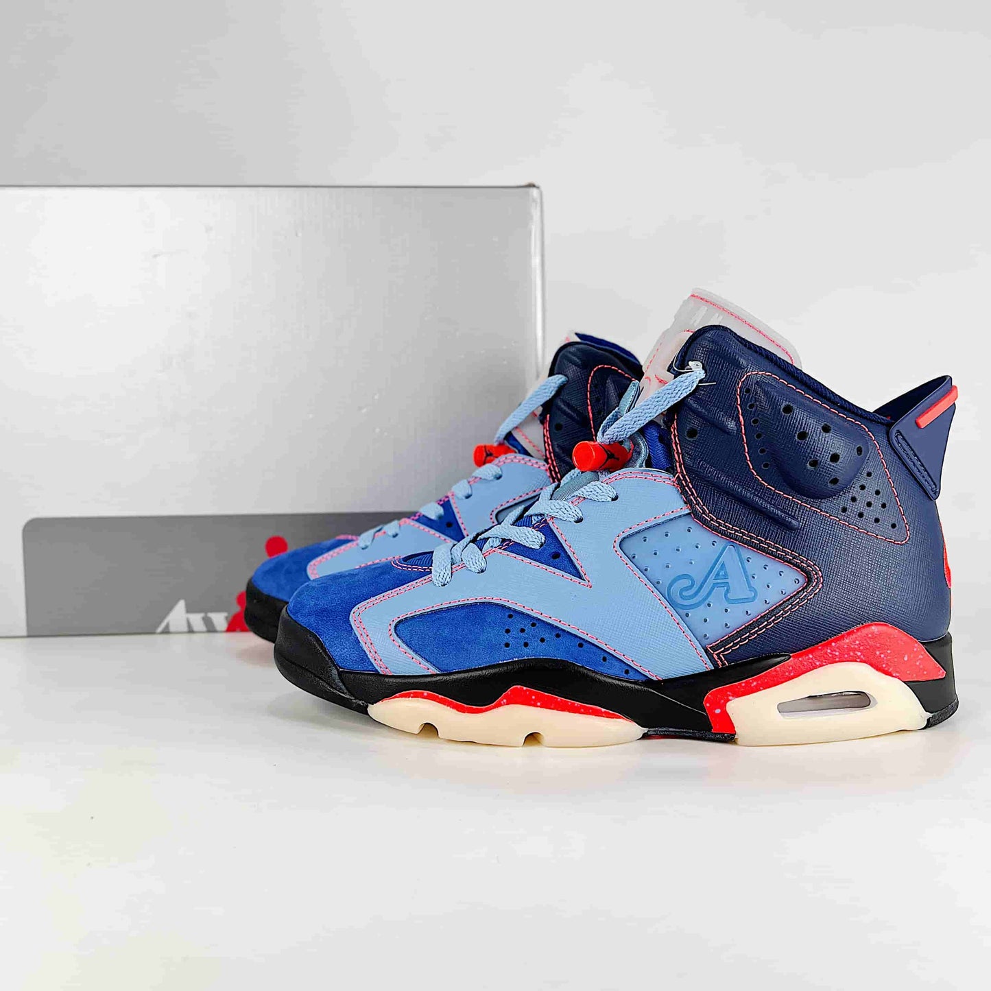 Awake NY x Air Jordan 6 "Midnight Navy" Sneakers,